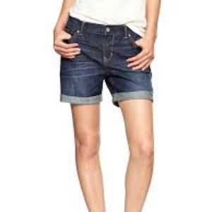 GAP 1969 Sexy Boyfriend Shorts